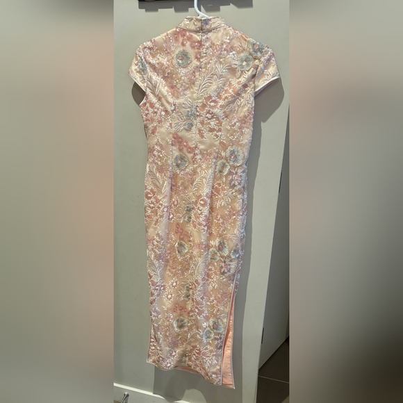 Traditional Chinese Dress Qipao - Picture 4 of 7